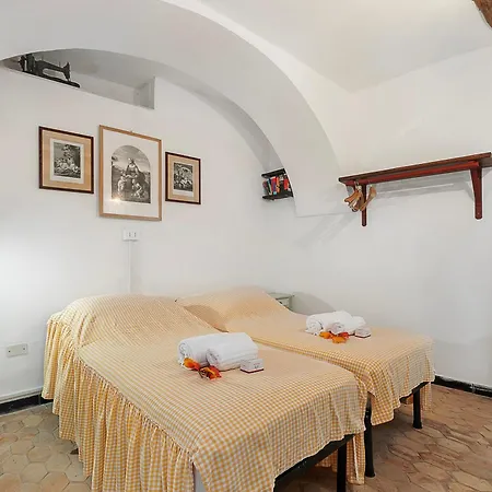 Ca Veggia For Nature Lovers - Happy Holiday home Stellanello
